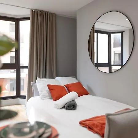 아파트 Luxueux Climatiseur Parking Prive Wifi Metro Aeroport Centre Campans Caffarelli